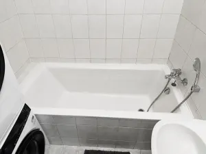 Prodej bytu 4+kk, Zlín, Středová, 77 m2