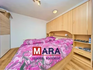 Prodej obchodního prostoru, Tovačov, Náměstí, 739 m2
