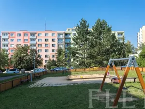 Prodej bytu 2+kk, Praha - Kamýk, Zvolská, 35 m2