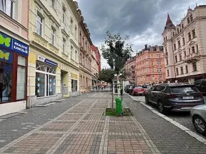 Pronájem bytu 3+1, Karlovy Vary, Moskevská, 80 m2