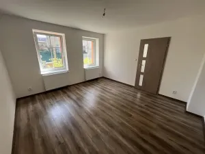 Pronájem bytu 2+1, Liberec, Na Srázu, 76 m2