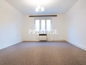 Pronájem bytu 2+1, Praha - Smíchov, Na Václavce, 61 m2