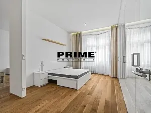 Pronájem bytu 3+kk, Praha - Vinohrady, Laubova, 109 m2