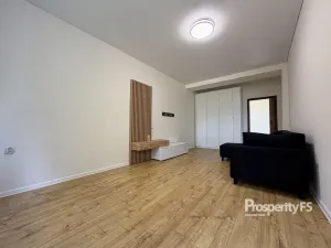 Pronájem bytu 2+1, Unhošť, Komenského, 52 m2