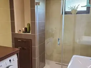 Prodej rodinného domu, Cvrčovice, Školní, 168 m2