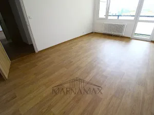 Prodej bytu 2+1, Chomutov, Holešická, 62 m2