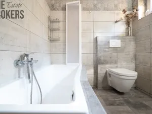 Prodej rodinného domu, Praha - Miškovice, Všetatská, 172 m2