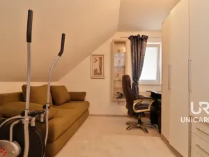 Prodej rodinného domu, Božice, 233 m2