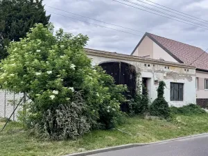 Prodej pozemku, Jevišovka, Nádražní, 750 m2