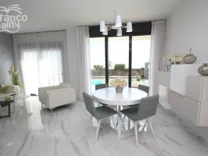 Prodej rodinného domu, Cartagena, Murcia, Španělsko, 92 m2