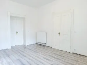 Pronájem bytu 4+1, Praha - Smíchov, Na Doubkové, 120 m2