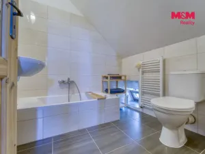 Prodej ubytování, Pňovany, 450 m2