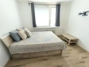 Pronájem bytu 1+kk, Chlumec, Zákoutí, 19 m2