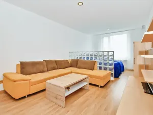 Prodej bytu 2+kk, Praha - Letňany, Kostomlatská, 65 m2