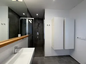 Pronájem rodinného domu, Praha - Horní Měcholupy, U Golfu, 227 m2