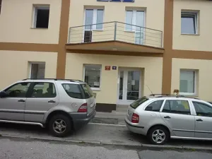 Pronájem kanceláře, Praha - Krč, Na Dvorcích, 38 m2