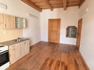 Pronájem bytu 2+kk, Jihlava, Husova, 60 m2