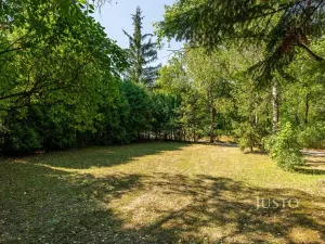 Prodej zahrady, Hluk, 563 m2