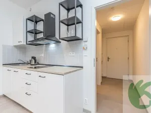 Pronájem bytu 1+kk, Praha - Strašnice, Počernická, 26 m2