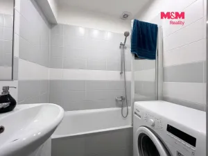 Prodej bytu 3+1, Šternberk, Uničovská, 66 m2