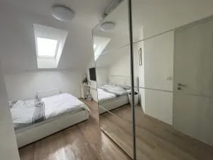 Pronájem bytu 3+1, Brno, Bratislavská, 106 m2