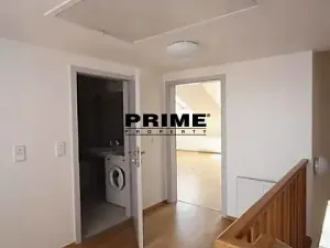 Pronájem bytu 4+1, Praha - Smíchov, Štefánikova, 147 m2