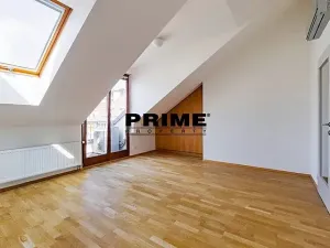 Pronájem kanceláře, Praha - Smíchov, 147 m2