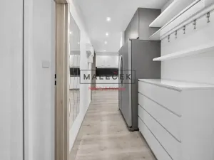 Prodej bytu 2+1, Kladno, Unhošťská, 51 m2