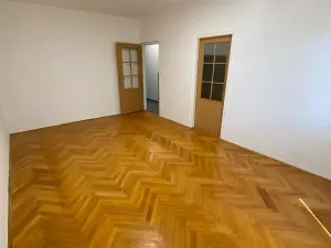 Pronájem bytu 3+1, Zlín, M. Knesla, 70 m2