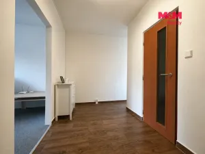 Prodej bytu 2+1, Kadaň, Bystřická, 56 m2