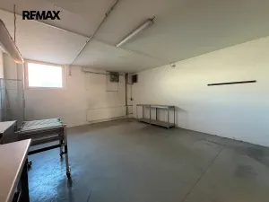 Pronájem skladu, Rokycany, Dukelská, 600 m2