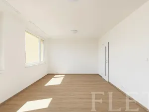 Pronájem bytu 1+kk, Praha - Stodůlky, Nušlova, 36 m2