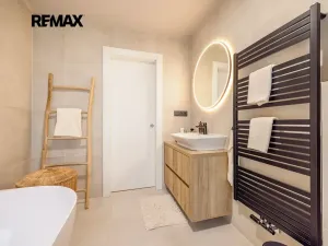 Prodej bytu 4+kk, Praha - Suchdol, Pod rybníčkem, 120 m2