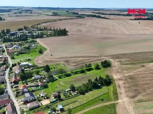 Prodej zahrady, Chlístovice, 1361 m2