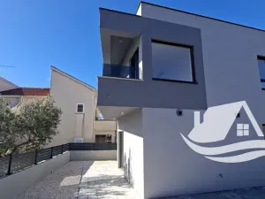 Prodej rodinného domu, Žaborić, Chorvatsko, 120 m2
