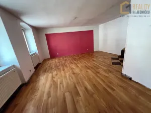Prodej vícegeneračního domu, Javorník, Míru, 370 m2