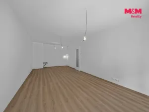 Prodej bytu 2+kk, Praha - Hloubětín, Poděbradská, 71 m2