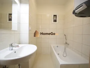 Pronájem bytu 2+1, Praha - Nusle, U gymnázia, 56 m2
