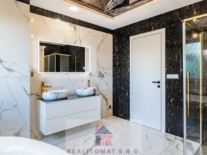 Pronájem vily, Praha - Komořany, Pod lesem, 770 m2