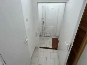 Pronájem bytu 2+1, Karlovy Vary, Pražská silnice, 74 m2