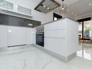 Prodej rodinného domu, Torrevieja, Alicante, Španělsko, 105 m2