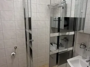 Pronájem bytu 1+1, Hradec Králové, Pospíšilova, 37 m2