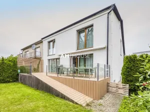 Pronájem rodinného domu, Praha - Dejvice, Evropská, 220 m2