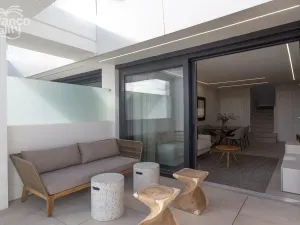 Prodej bytu 4+kk, Denia, Alicante, Španělsko, 95 m2