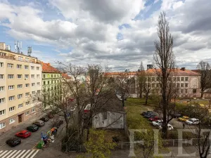 Pronájem bytu 2+kk, Praha - Holešovice, U Pergamenky, 58 m2