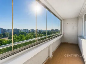 Pronájem bytu 2+kk, Praha - Prosek, Vysočanská, 45 m2
