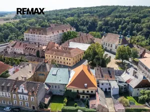 Pronájem restaurace, Opočno, Trčkovo nám., 500 m2