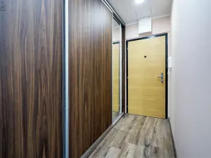 Pronájem bytu 2+kk, Praha - Radlice, Nad Konvářkou, 52 m2