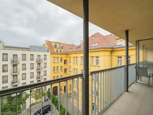 Pronájem bytu 4+1, Praha - Smíchov, Štefánikova, 147 m2