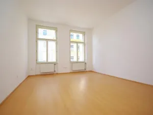 Pronájem bytu 3+1, Praha - Smíchov, V lesíčku, 104 m2